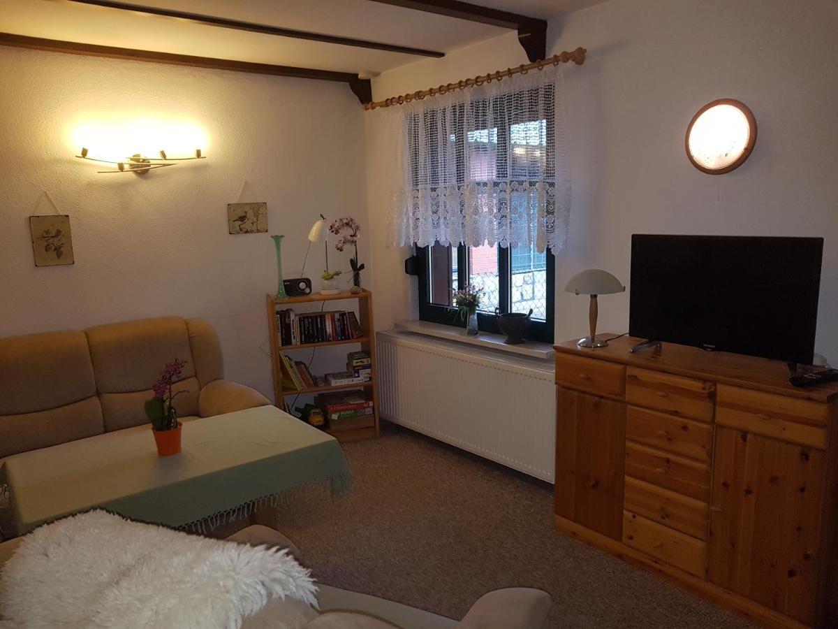 Pension Zum Weissen Hirsch Reitwein Экстерьер фото
