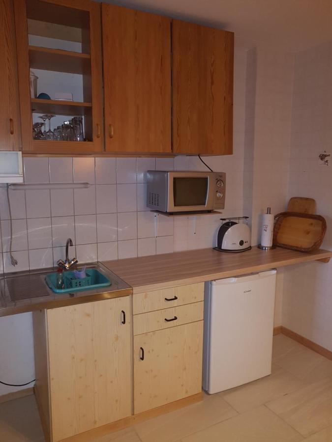 Pension Zum Weissen Hirsch Reitwein Экстерьер фото