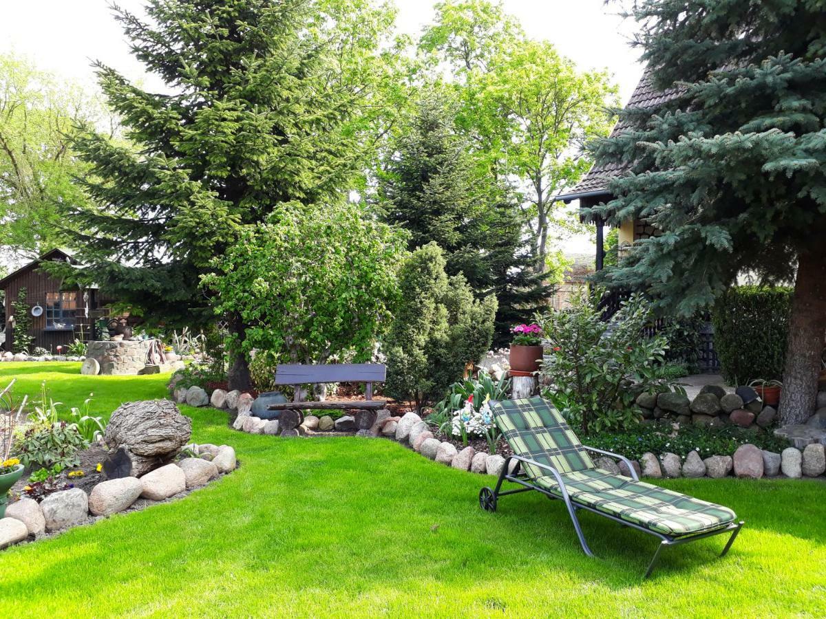 Pension Zum Weissen Hirsch Reitwein Экстерьер фото