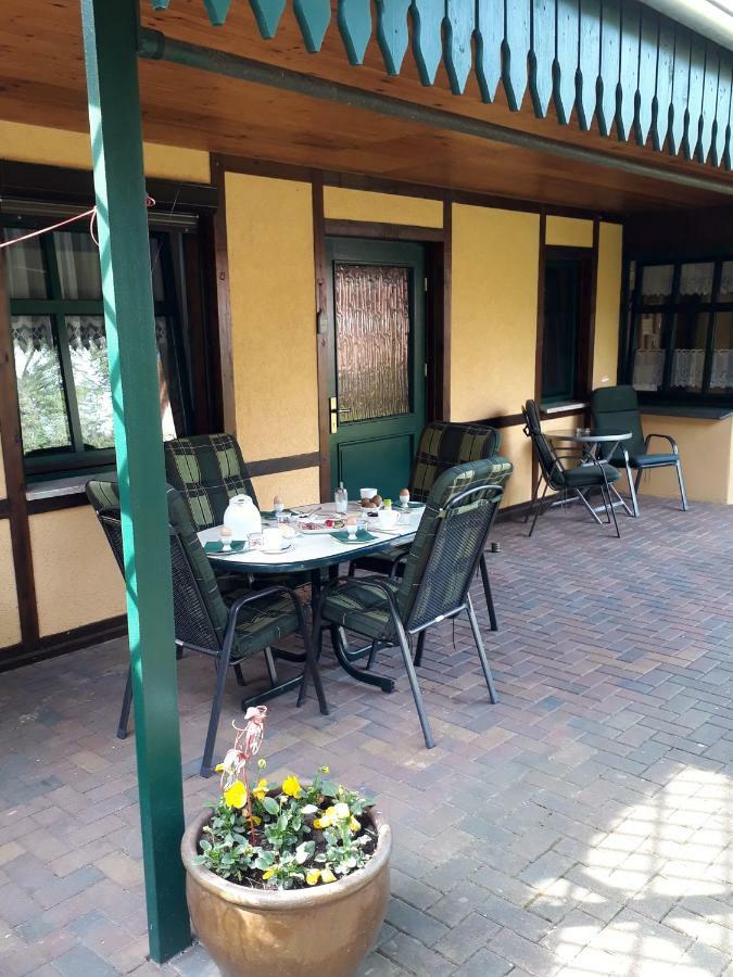 Pension Zum Weissen Hirsch Reitwein Экстерьер фото
